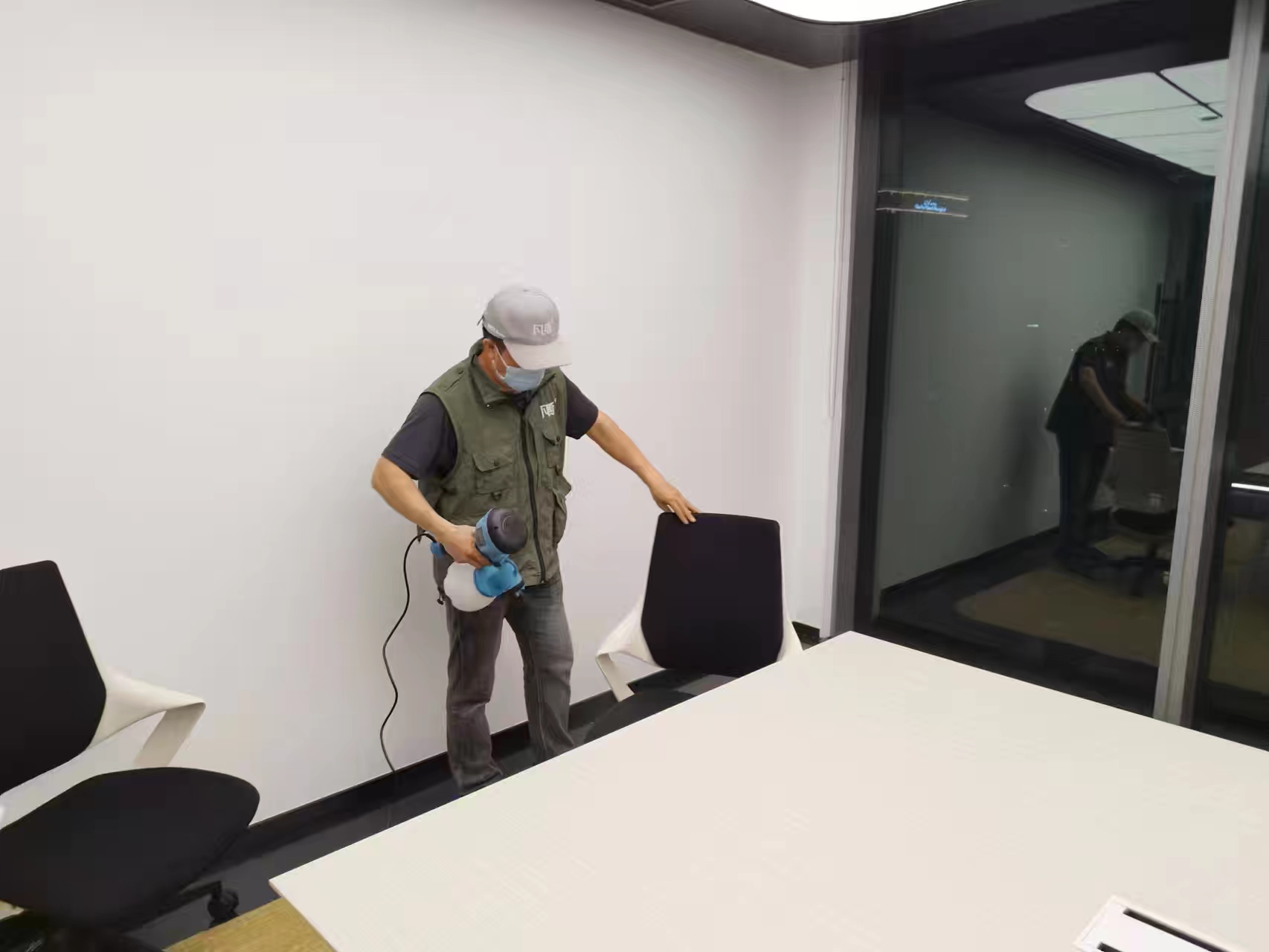 会展中心如何除甲醛和净化装修异味