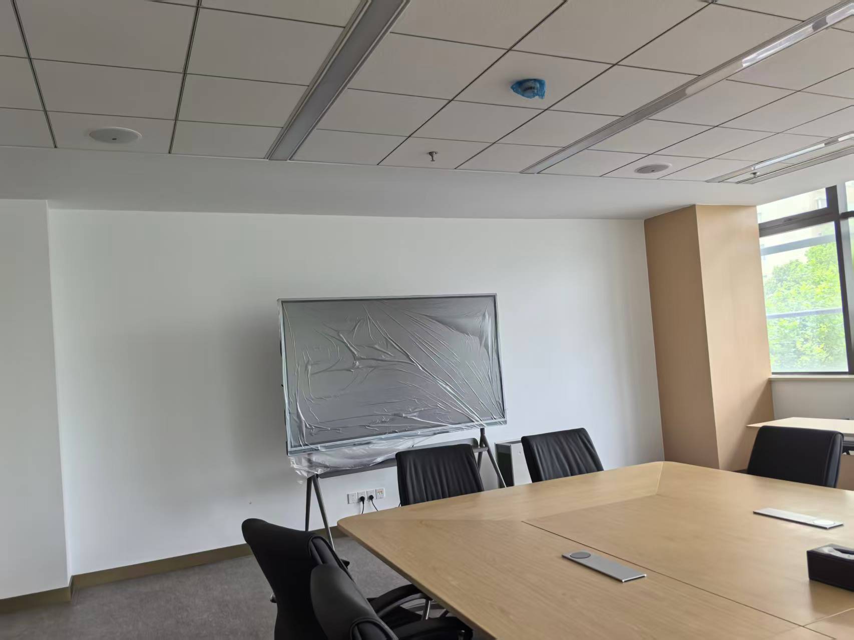 我们如何针对不同的地面材质进行专业治理？凡斯详细解析~